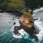 pantai-ngondo-trentravel