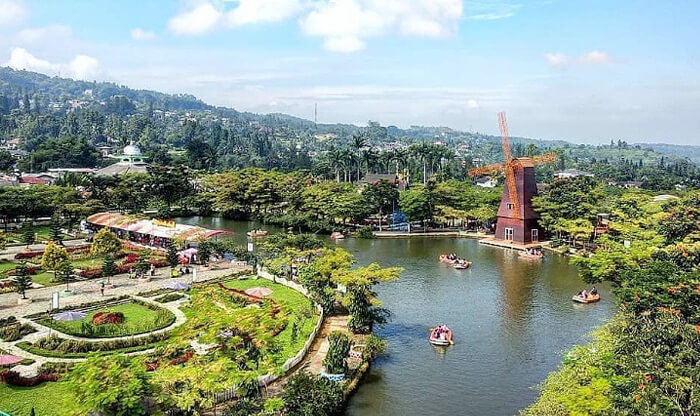 Menikmati Keindahan Taman Wisata Matahari