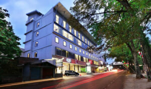 Hotel NEO Dipatiukur – Hotel Modern di Tengah Kota Bandung