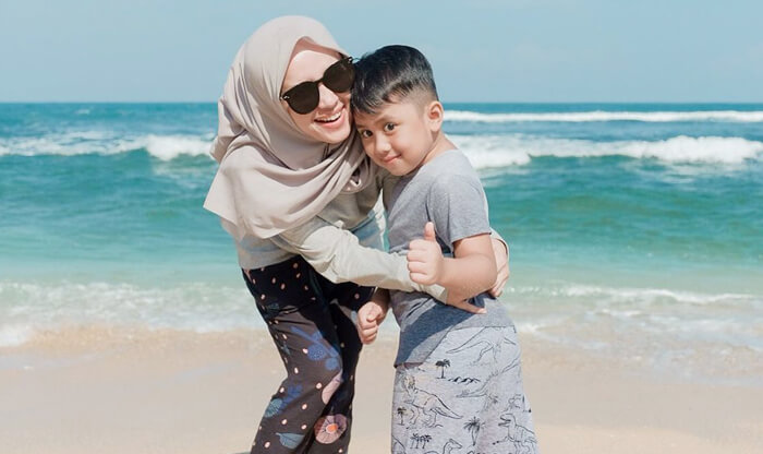 Pantai Sundak Yogyakarta Trentravel