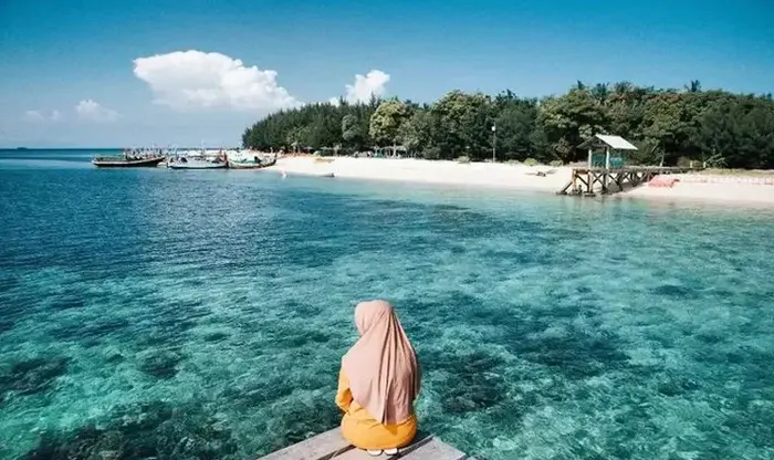 Liburan ke Pulau Gili Laba