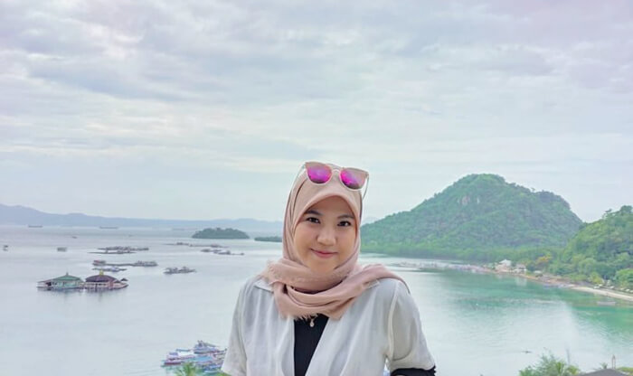 Destinasi Wisata Pantai Sari Ringgung