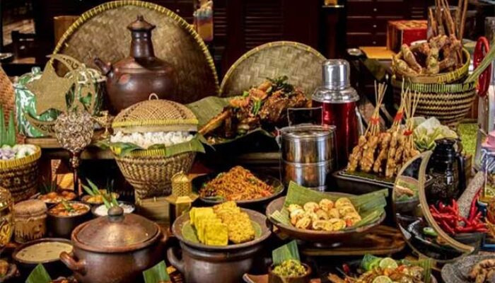 30 Kuliner Khas Jawa Tengah yang Wajib Anda Coba!