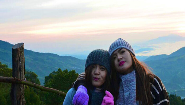 Jelajahi Keindahan Alam dan Golden Sunrise di Bukit Sikunir