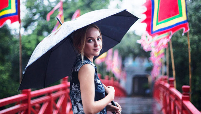 Tips Liburan Saat Musim Hujan untuk Sobat Tren Travel